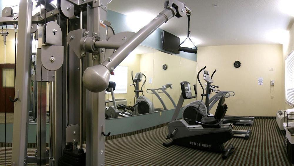 Executive Inn & Suites Marlin Екстер'єр фото