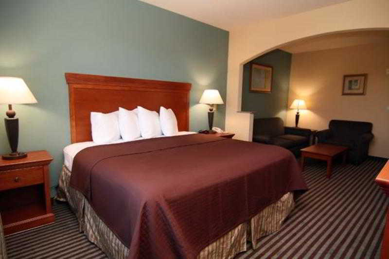 Executive Inn & Suites Marlin Номер фото