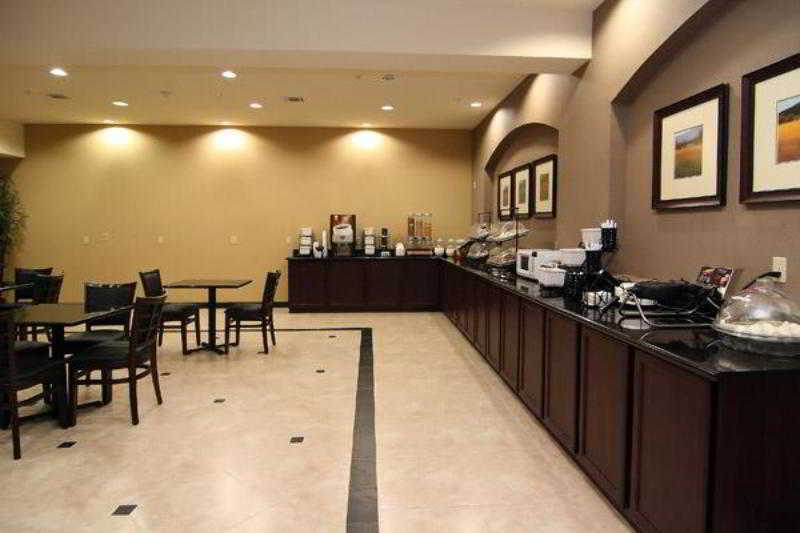 Executive Inn & Suites Marlin Ресторан фото
