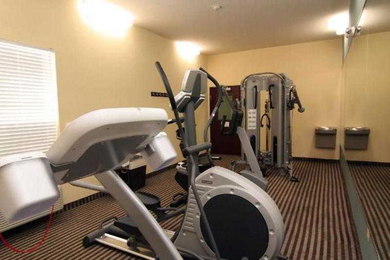 Executive Inn & Suites Marlin Екстер'єр фото