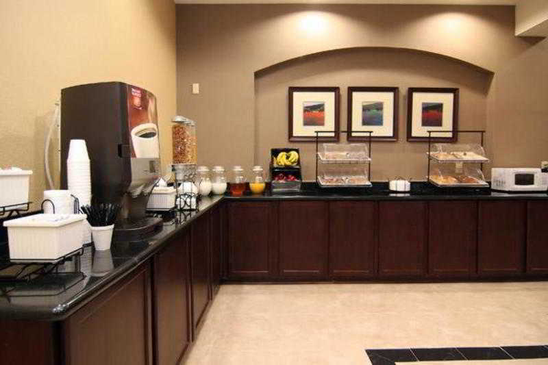 Executive Inn & Suites Marlin Екстер'єр фото