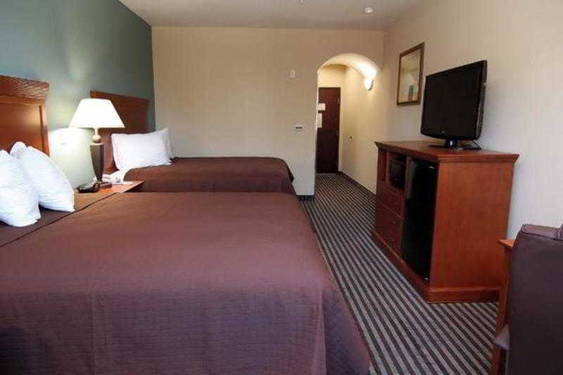 Executive Inn & Suites Marlin Екстер'єр фото